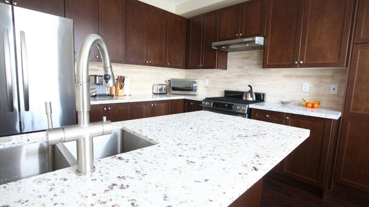 Facts Everyone Looking for a Kitchen Island Should Know about Quartz